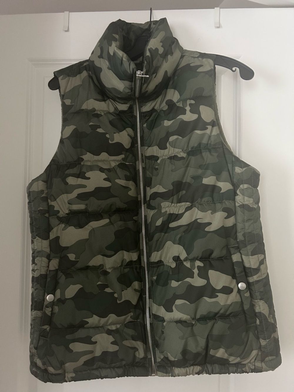 Old Navy Olive Green Camo Puffer Vest